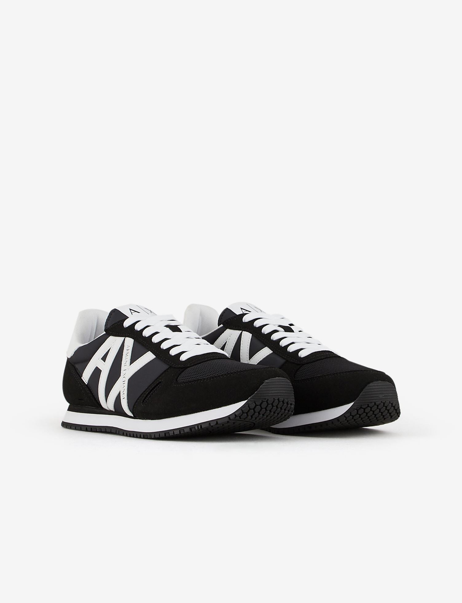 Sneakers nere