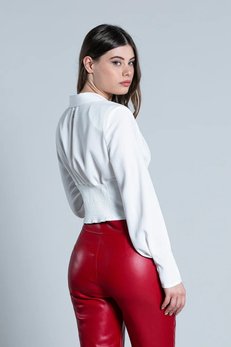 Camicia con bottoncini e bustino alto