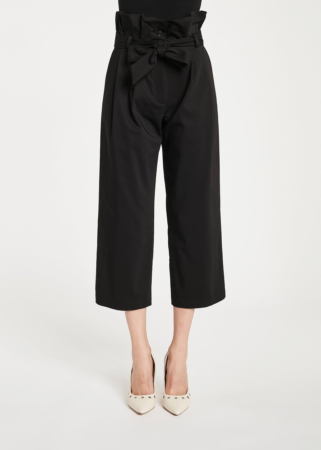 Pantaloni cropped