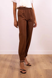 Pantaloni con elastico