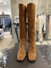 STIVALE SCAMOSCIATO IN PELLE