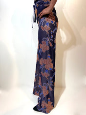 Pantaloni a palazzo in fantasia