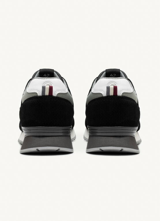 Sneakers TRAVIS AUTHENTIC nere 008
