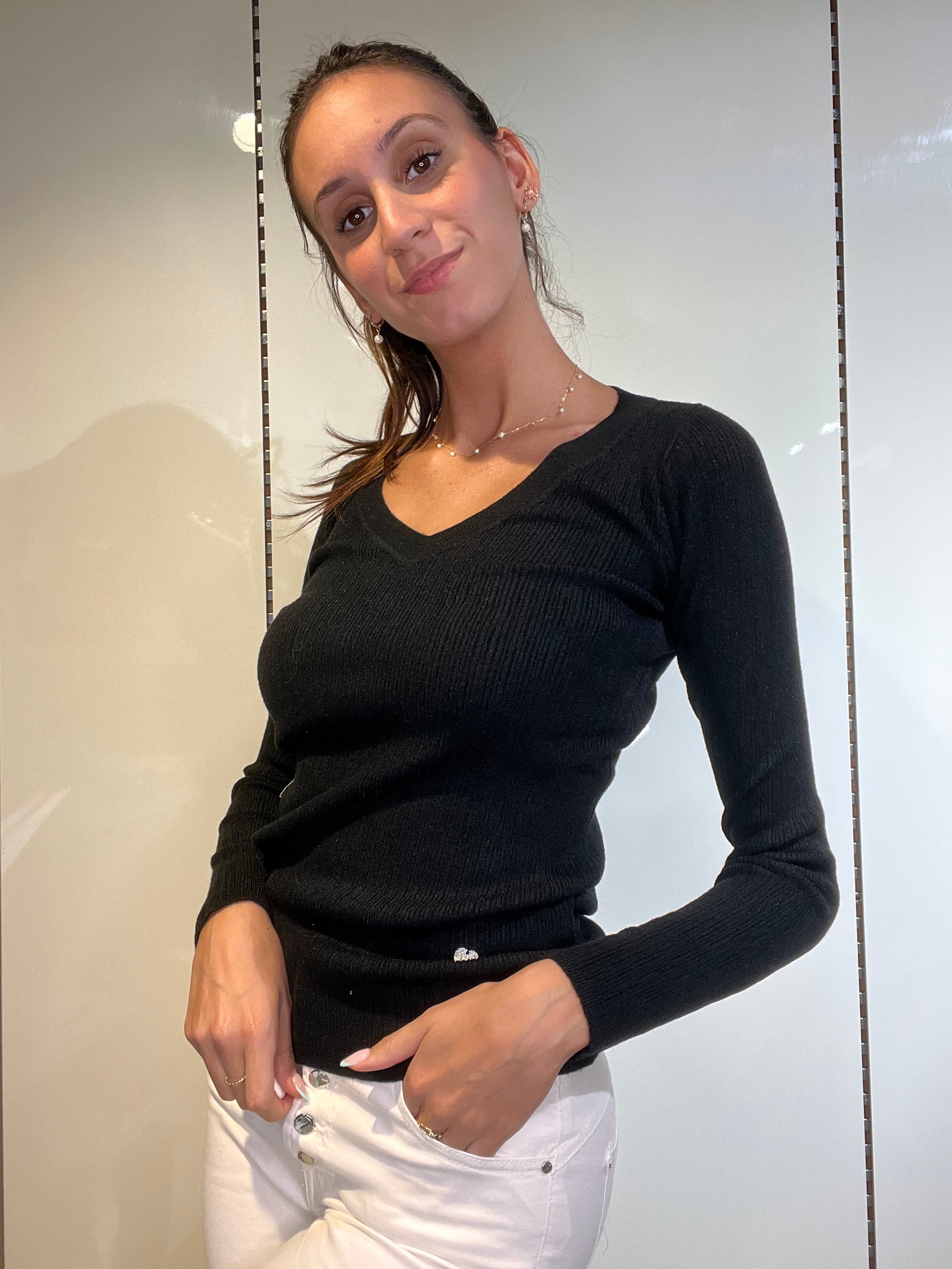 Maglioncino scollo a V a costine