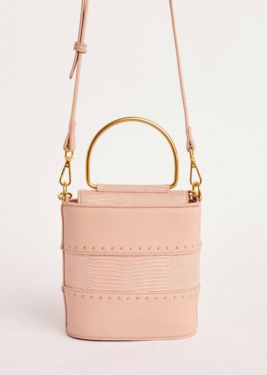 Borsa con borchie