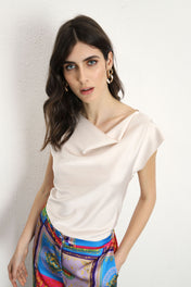 Blusa effetto satin scollo morbido