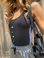 Body con bottoni