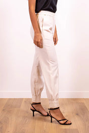 Pantaloni con elastico