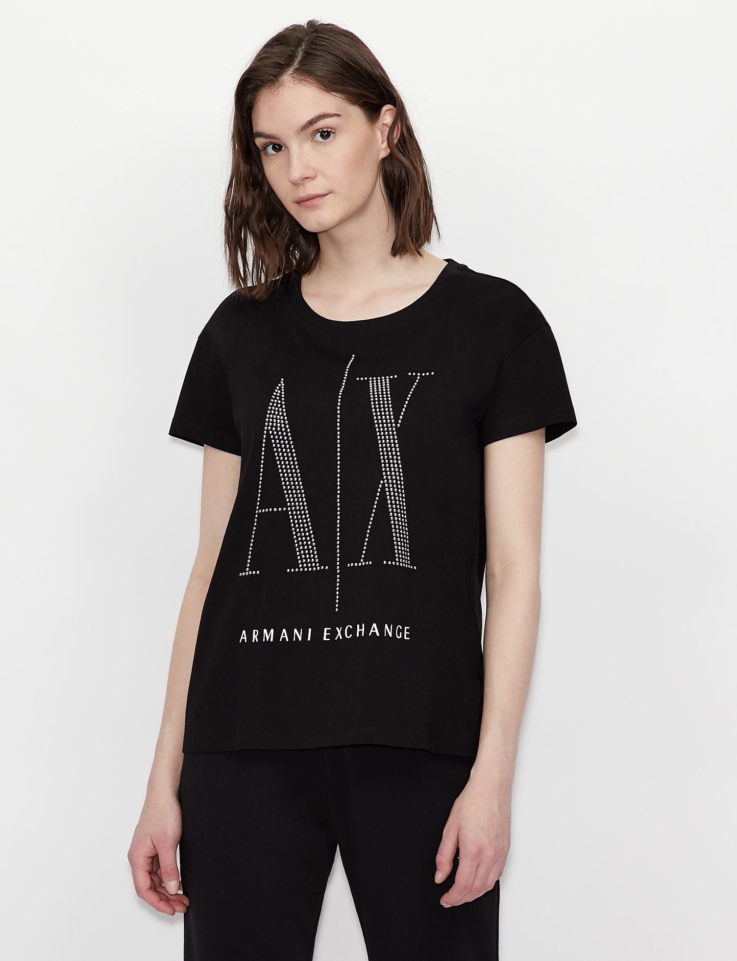 T-shirt nera con strass