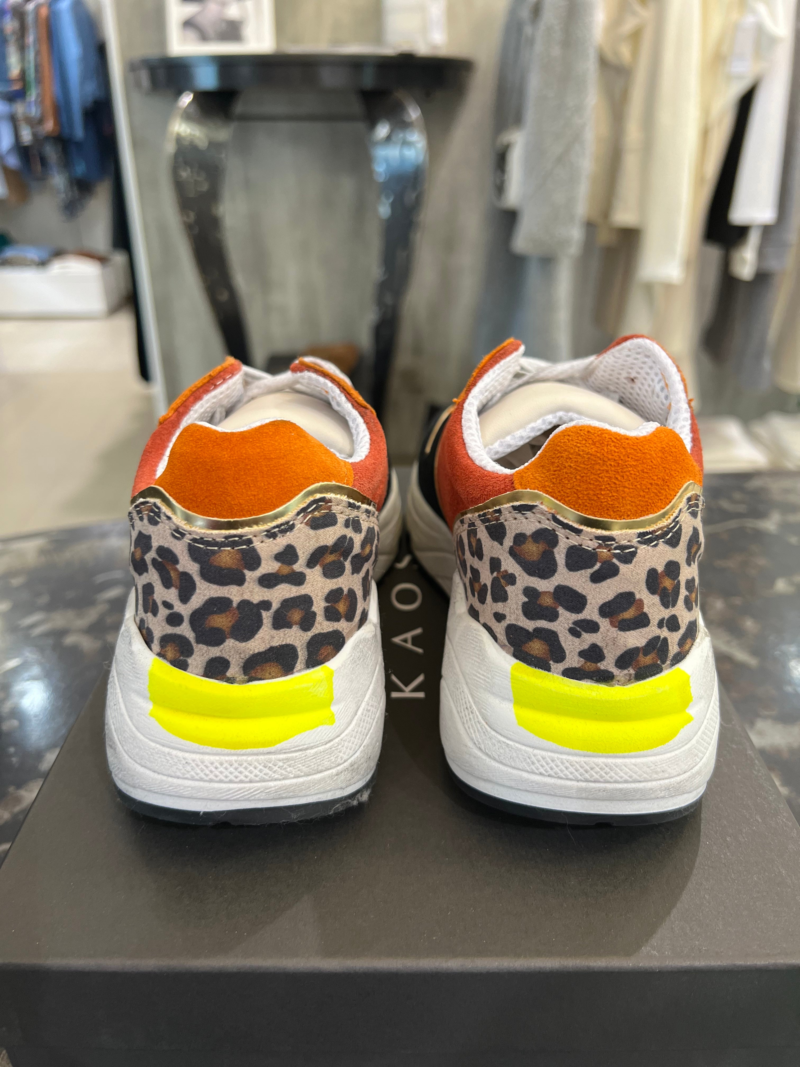 Sneakers leopard