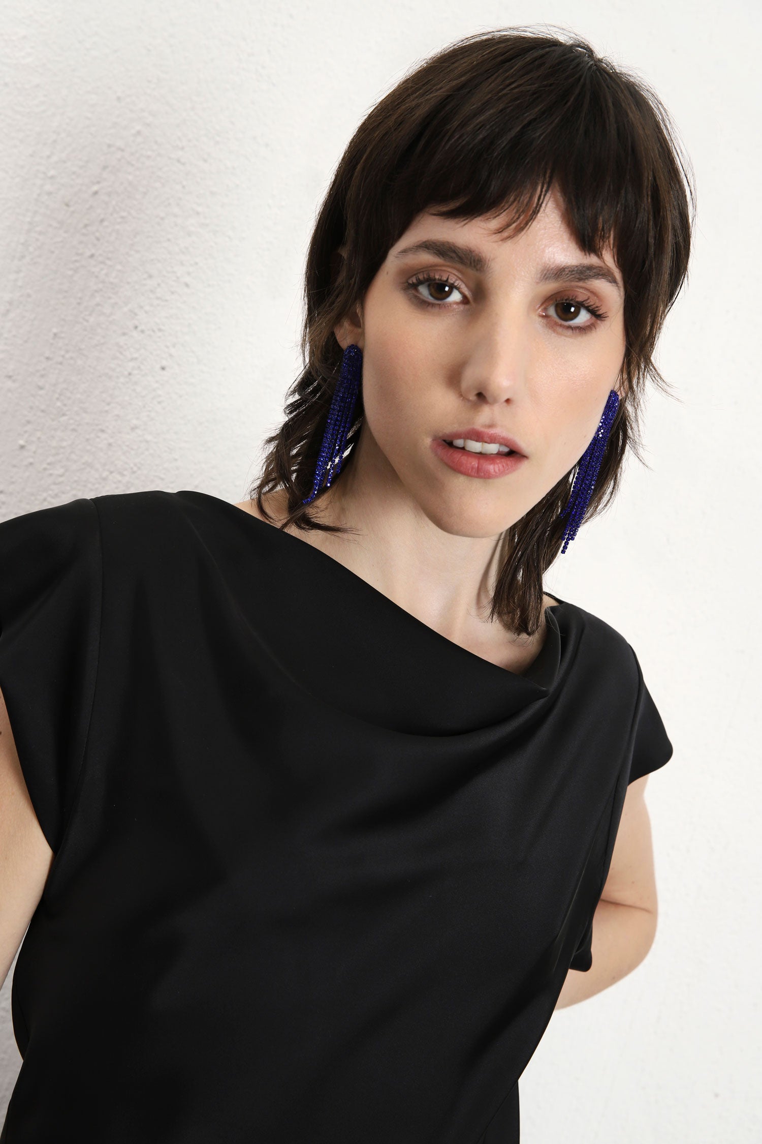 Blusa effetto satin scollo morbido