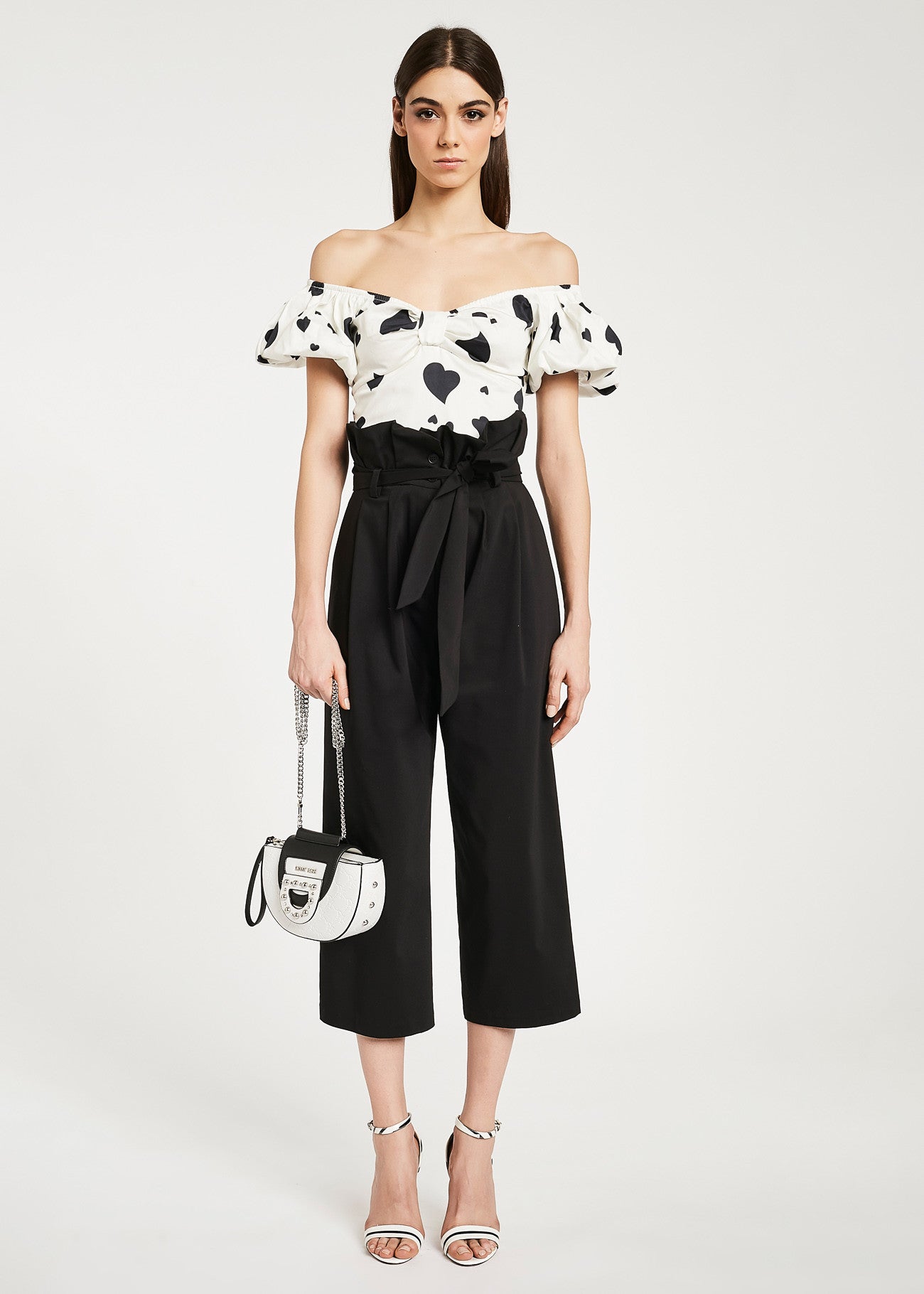 Pantaloni cropped