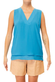 Top scollo a V smanicato