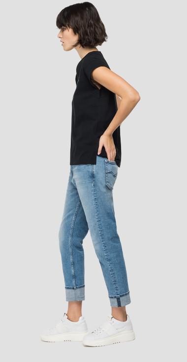 T-shirt in jersey con ricamo