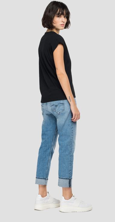 T-shirt in jersey con ricamo