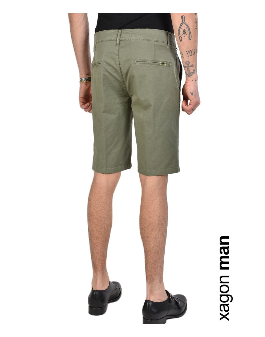 Bermuda verde militare