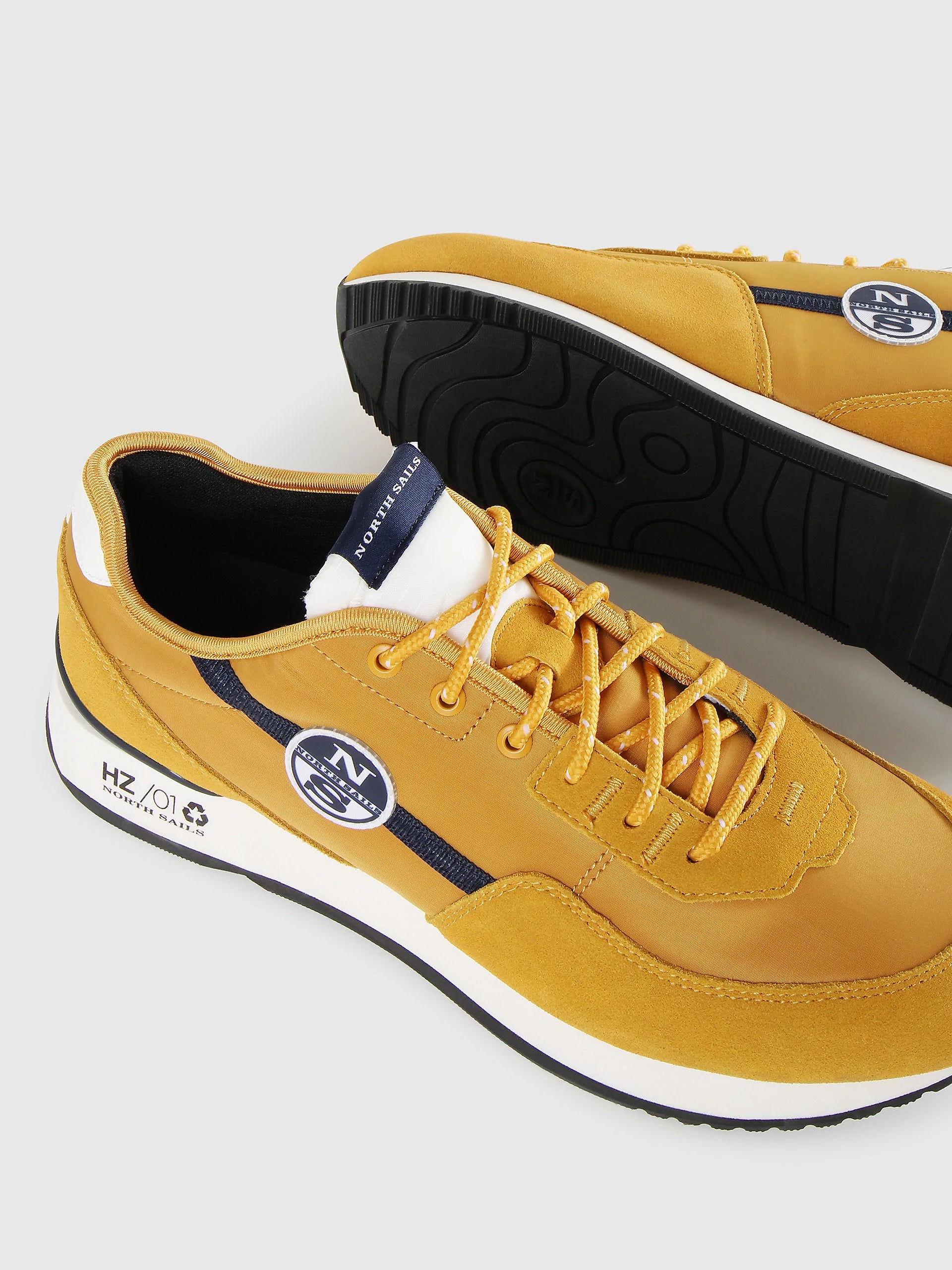 Sneakers HORIZON PLAIN OCRA 049