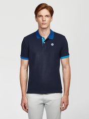 Polo blu con contrasti