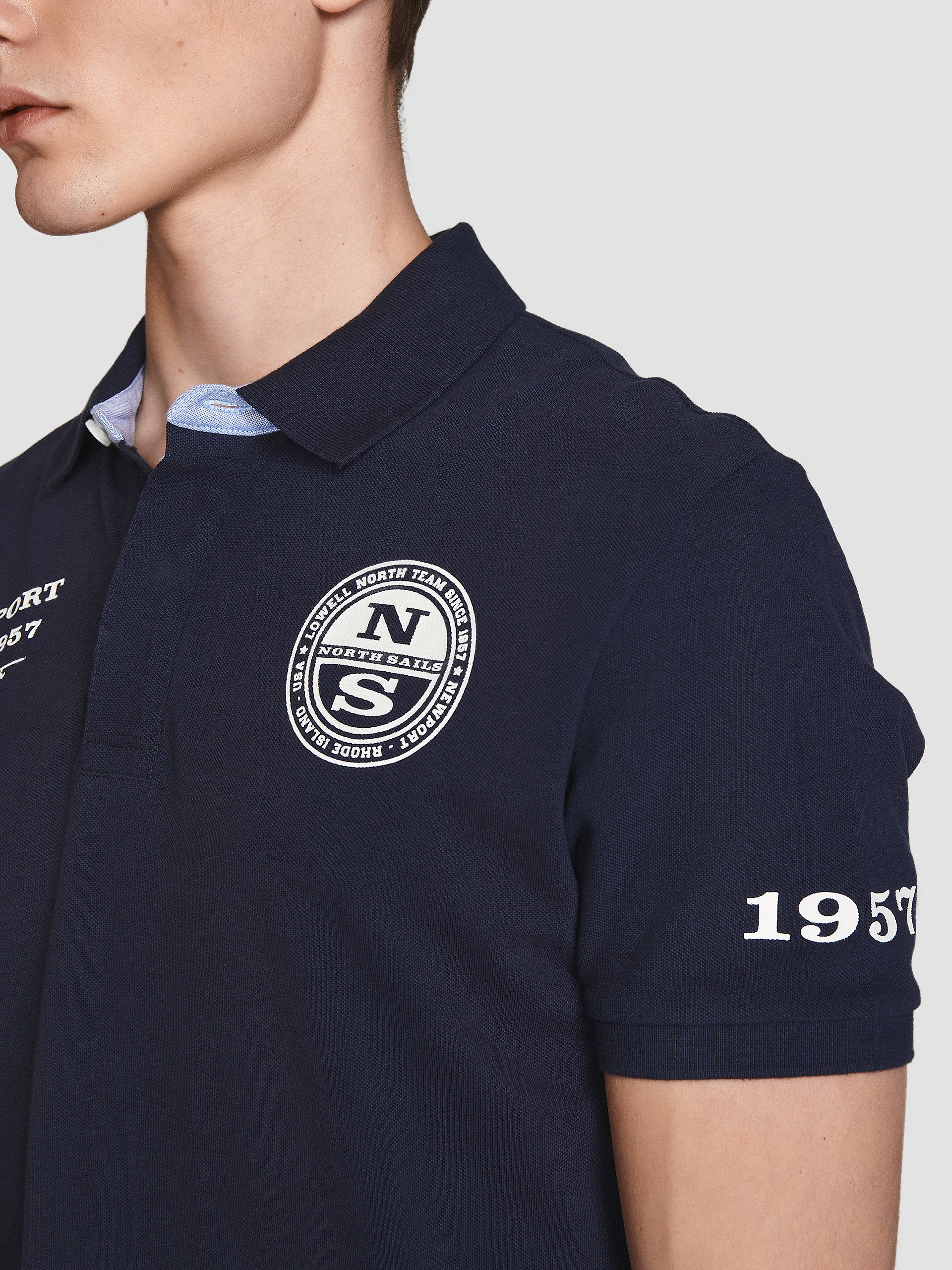 Polo con patch