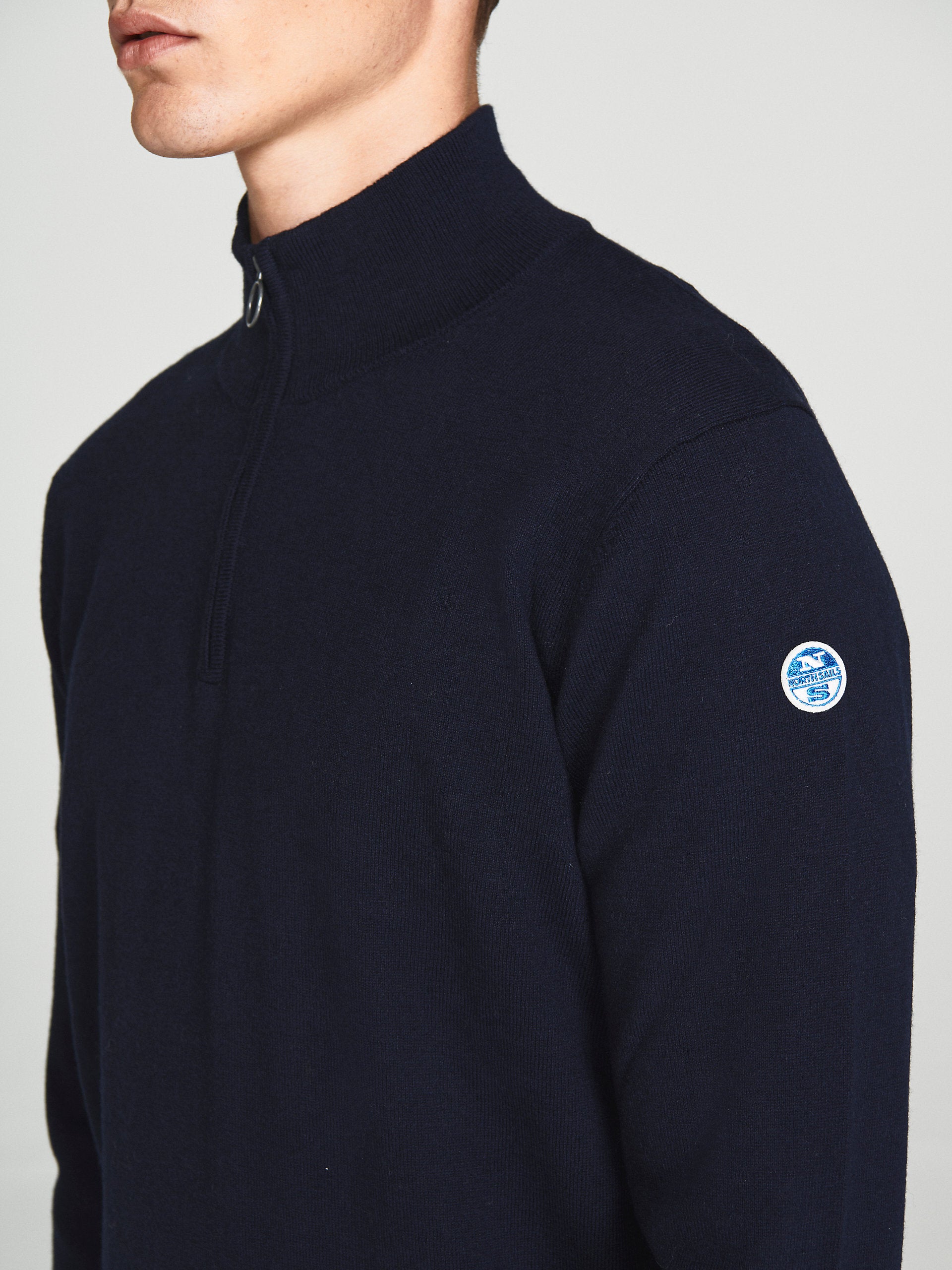 Maglia in lana con mezza zip
